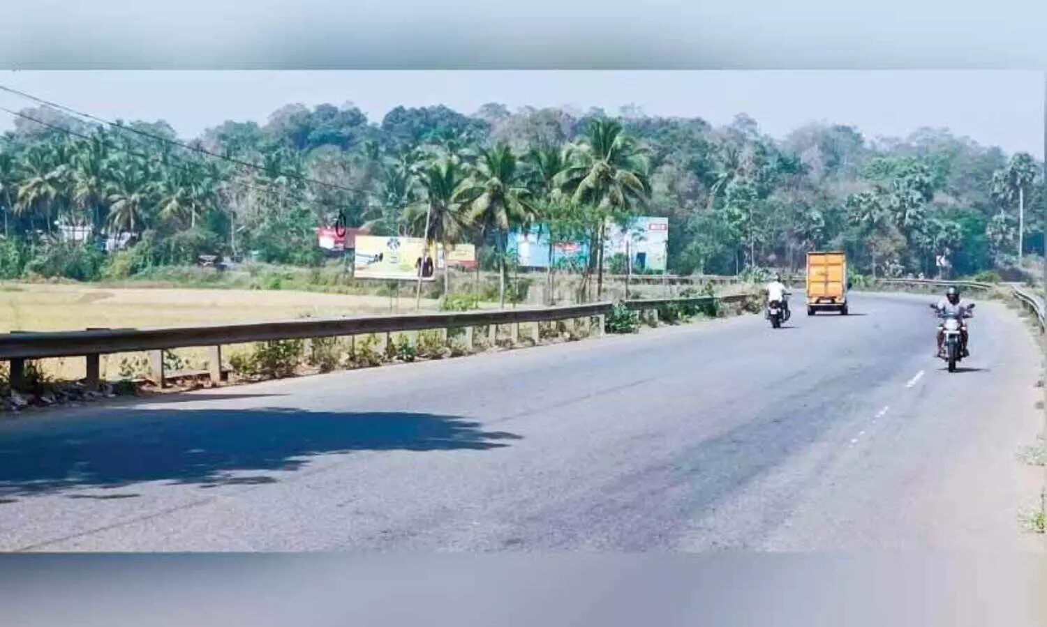 സ്ഥിരം അപകട പാതയായി മാങ്കുറുശി-തേനൂർ മേഖല