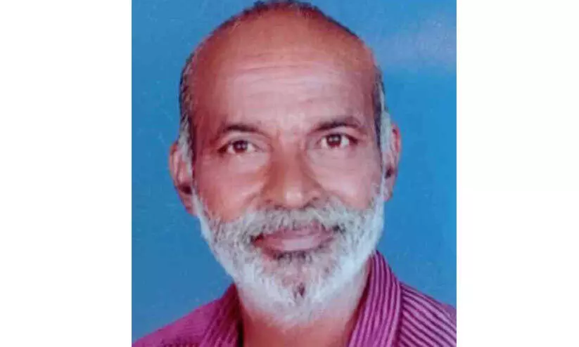 മധ്യവയസ്കൻ ദുരൂഹ സാഹചര്യത്തിൽ വഴിയരികിൽ മരിച്ച നിലയിൽ