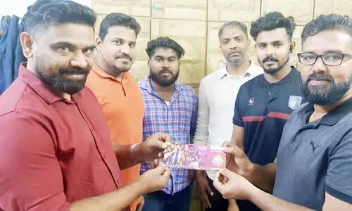 ‘ഹാർമോണിയസ് കേരള’ പ്രവേശന ടിക്കറ്റ് വിതരണം മദീനയിലും സജീവം