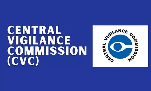 വിരമിച്ച ഉദ്യോഗസ്ഥർക്ക് അന്വേഷിക്കാം; നിർദേശം തിരുത്തി സി.വി.സി 