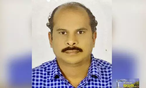 നാസറുദ്ദീൻ മുസ്തഫ നാസറുദ്ദീൻ മുസ്തഫ