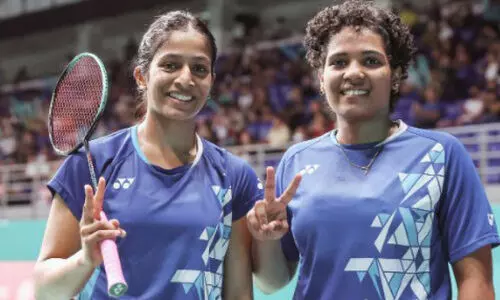 ട്രീ​സ ജോ​ളി-​ഗാ​യ​ത്രി സ​ഖ്യം