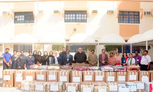 ന്യൂ ​ഇ​ന്ത്യ​ൻ സ്കൂ​ൾ വി​ദ്യാ​ർ​ഥി​ക​ൾ സ​മാ​ഹ​രി​ച്ച ദു​രി​താ​ശ്വാ​സ സാ​മ​ഗ്രി​ക​ൾ