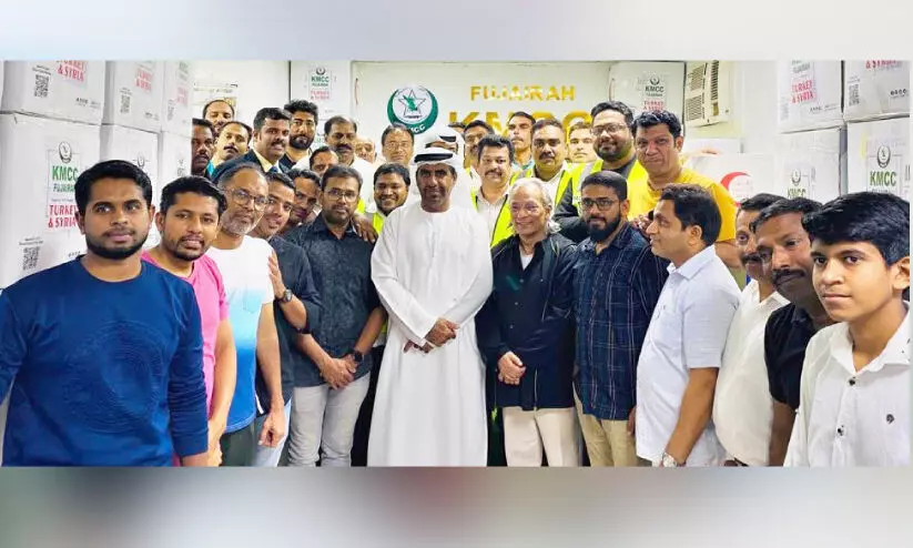 ഫു​ജൈ​റ കെ.​എം.​സി.​സി സ​ഹാ​യം കൈ​മാ​റി