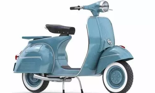 സ്കൂട്ടറിന്റെ ഫാൻസി നമ്പർ ലേലംകൊണ്ടത് 1.12 കോടിക്ക്