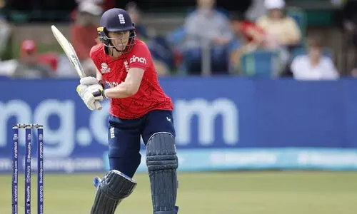 വനിത ട്വന്‍റി20 ലോകകപ്പ്: ഇംഗ്ലണ്ടിനെതിരെ ഇന്ത്യക്ക് 152 റൺസ് വിജയലക്ഷ്യം