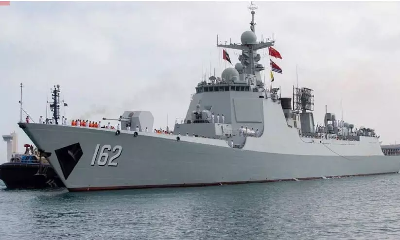 നാ​വി​ക ക​പ്പ​ലു​ക​ള്‍ അ​ബൂ​ദ​ബി​യി​ൽ​; പ്ര​തി​രോ​ധ എ​ക്‌​സി​ബി​ഷ​ൻ നാ​ളെ മു​ത​ൽ