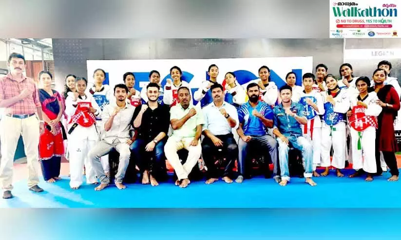 വാക്കത്തൺ ജഴ്സി പ്രകാശനം ചെയ്തു വാക്കത്തൺ ജഴ്സി പ്രകാശനം ചെയ്തു