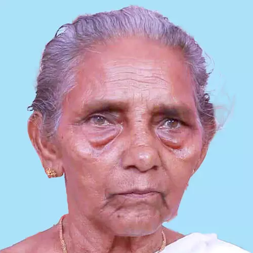 അ​മ്മി​ണി