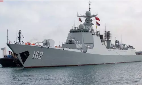 നാ​വി​ക ക​പ്പ​ലു​ക​ള്‍ അ​ബൂ​ദ​ബി​യി​ൽ​; പ്ര​തി​രോ​ധ എ​ക്‌​സി​ബി​ഷ​ൻ നാ​ളെ മു​ത​ൽ