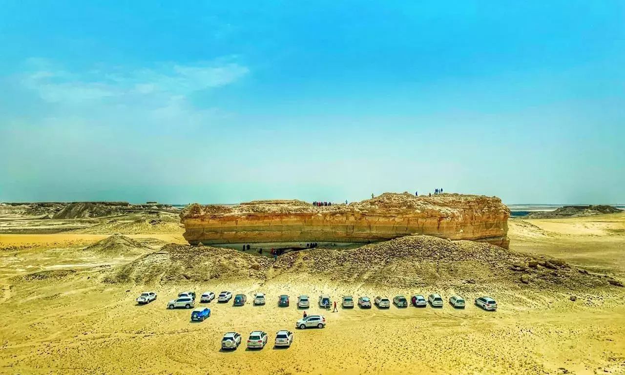 കപ്പൽ പാറയും ഫോസിൽ ഗുഹയും