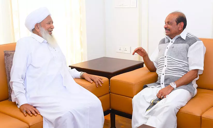 MA Yusuf Ali, Kanthapuram ap Aboobacker musliyar