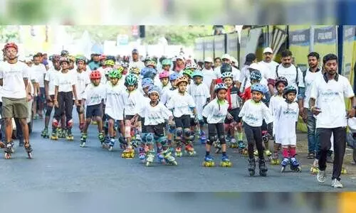 ല​ഹ​രി​ക്കെ​തി​രെ നാ​ട് ഒ​ഴു​കി​യെ​ത്തി