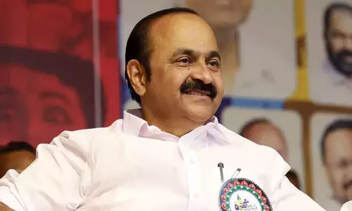 എം.വി ഗോവിന്ദൻ നയിക്കുന്നത് സ്വപ്നയേയും ആകാശ് തില്ലങ്കേരിയേയും പ്രതിരോധിക്കാനുള്ള യാത്ര -വി.ഡി സതീശൻ