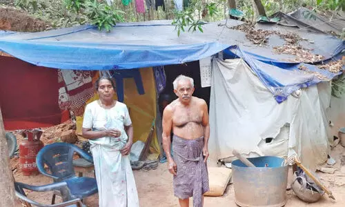 മകൾക്ക് ​അടച്ചുറപ്പുള്ള വീട് സ്വപ്നം കണ്ട് വയോദമ്പതികൾ