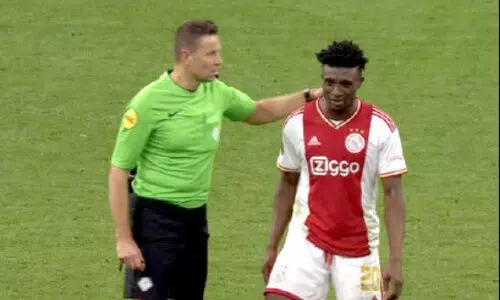 ജഴ്സി ഉയർത്തി അ​റ്റ്സു​വി​ന് ഗോൾ സമർപ്പിച്ച് ഖുദുസ്; മഞ്ഞക്കാർഡ് കാണിക്കാതെ റഫറി