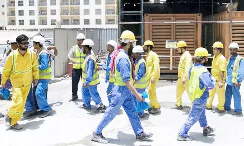 തൊഴിലാളികൾക്ക് കരുതലൊരുക്കി തൊഴില് നിയമങ്ങള് തൊഴിലാളികൾക്ക് കരുതലൊരുക്കി തൊഴില് നിയമങ്ങള്