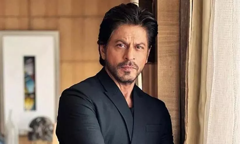 Shah Rukh Khans Funny Reaction About fan file an FIR against him, went Viral Shah Rukh Khans Funny Reaction About fan file an FIR against him, went Viral