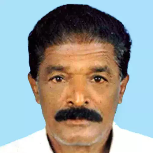 ച​ന്ദ്ര​ൻ