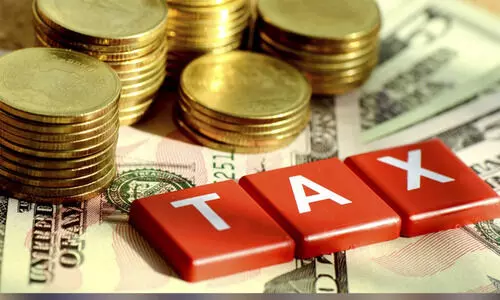 പ്ര​വാ​സി​ക​ൾ അ​യ​ക്കു​ന്ന പ​ണ​ത്തി​ന് നി​കു​തി ഏ​ർ​പ്പെ​ടു​ത്ത​ണ​മെ​ന്ന് നി​ർ​ദേ​ശം