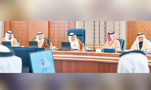 പൊതുവരുമാനത്തിലുണ്ടായ വർധന പ്രതീക്ഷ നൽകുന്നു -മന്ത്രിസഭ പൊതുവരുമാനത്തിലുണ്ടായ വർധന പ്രതീക്ഷ നൽകുന്നു -മന്ത്രിസഭ