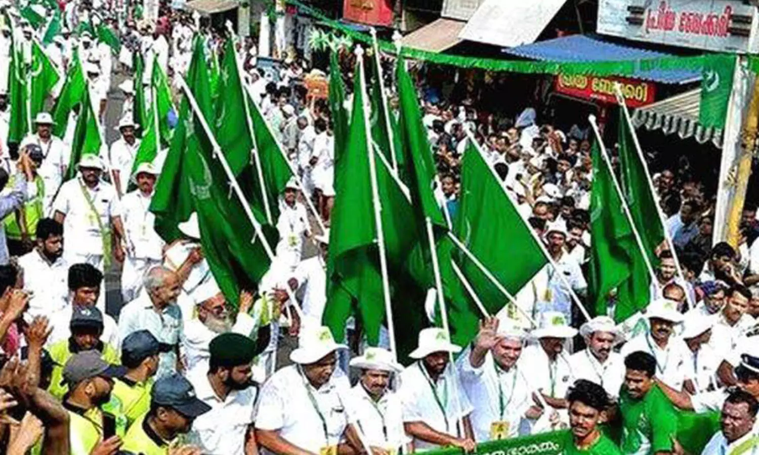 മുസ്‍ലിം ലീഗ് കാസർകോട് ജില്ലാ കൗൺസിലിൽ അംഗങ്ങൾ തമ്മിൽ വാക്കേറ്റം