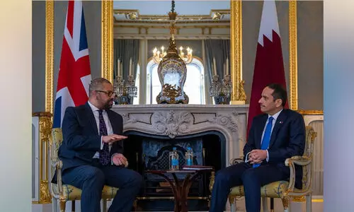 ഉ​പ​പ്ര​ധാ​ന​മ​ന്ത്രി​യും യു.​കെ സ്റ്റേ​റ്റ് സെ​ക്ര​ട്ട​റി​യും കൂ​ടി​ക്കാ​ഴ്ച ന​ട​ത്തി