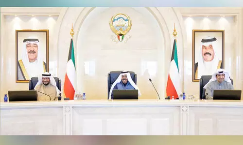 പ്ര​വ​ർ​ത്ത​ന​ങ്ങ​ൾ വി​ല​യി​രു​ത്തി മ​ന്ത്രി​സ​ഭ യോ​ഗം