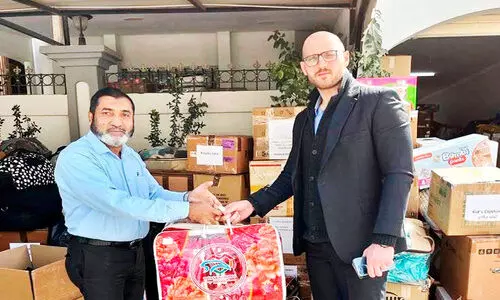 അ​ൽ ഹി​ദാ​യ സെ​ന്റ​ർ സ​ഹാ​യം കൈ​മാ​റി