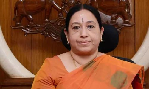 എ. ഗീത മികച്ച കലക്ടർ; ആർ ശ്രീലക്ഷ്മി സബ് കലക്ടർ