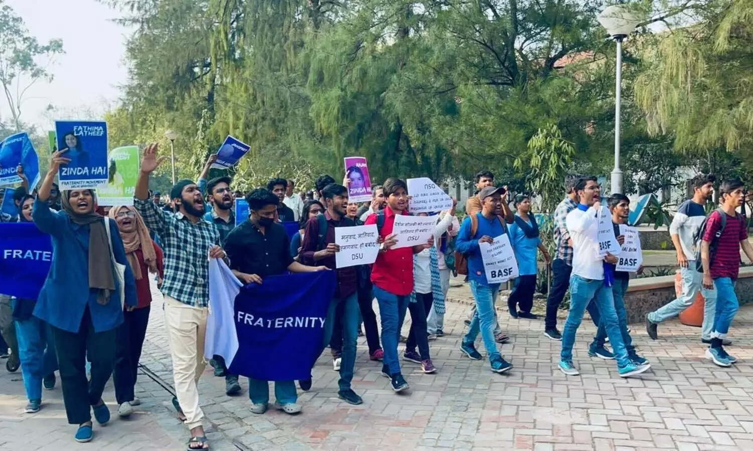 ദർശൻ സോളങ്കിക്ക്​ ഐക്യദാർഢ്യവുമായി ഡൽഹി സർവകലാശാല വിദ്യാർഥി സംഘടനകൾ