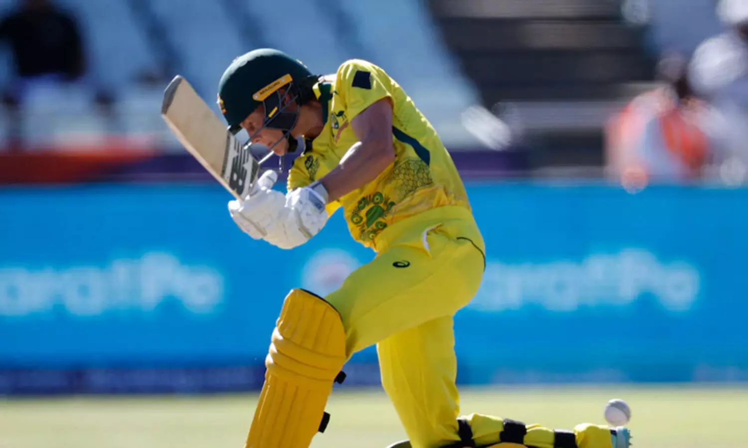 ആസ്ട്രേലിയക്കെതിരെ ഇന്ത്യൻ വനിതകളുടെ വിജയലക്ഷ്യം 173 റൺസ്