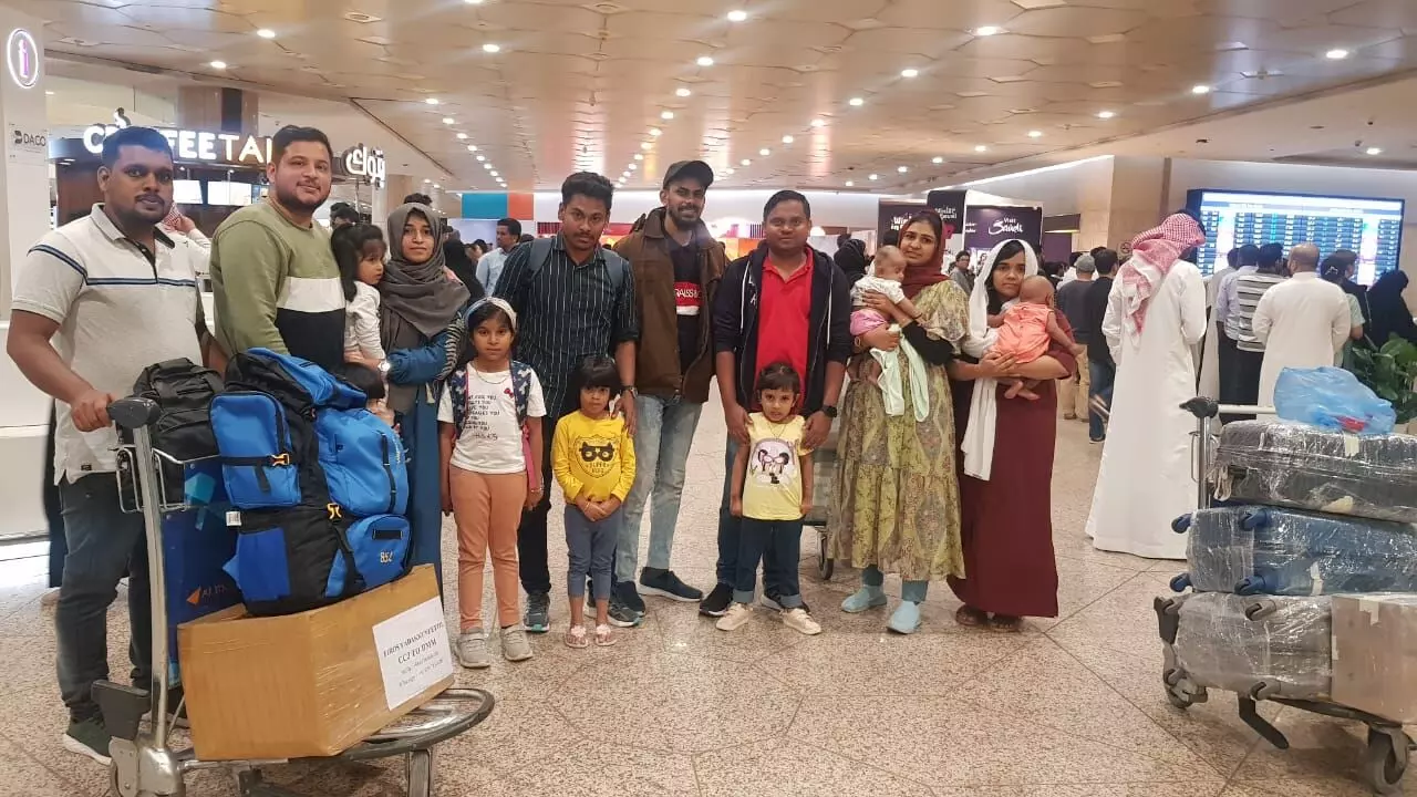 ആശങ്കയുടെ ആകാശം താണ്ടി അവർ ദമ്മാമിൽ പറന്നിറങ്ങി