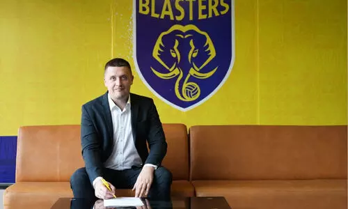 കേരള ബ്ലാസ്റ്റേഴ്സ് എഫ്.സിയുടെ സ്പോട്ടിങ് ഡയറക്ടറായി കരോളിസ് സ്കിൻകിസ് തുടരും കേരള ബ്ലാസ്റ്റേഴ്സ് എഫ്.സിയുടെ സ്പോട്ടിങ് ഡയറക്ടറായി കരോളിസ് സ്കിൻകിസ് തുടരും