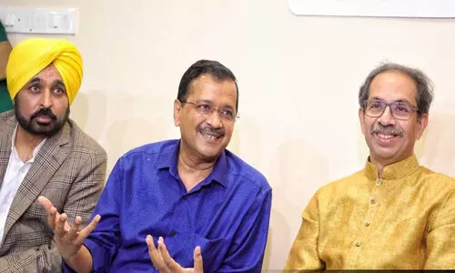 mann udhav kejriwal 09a