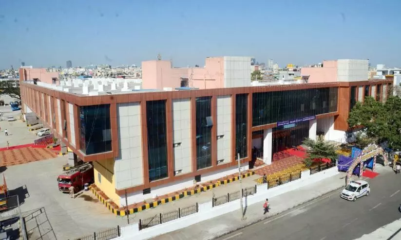 നവീകരിച്ച കലാസിപാളയം ബസ് സ്റ്റാൻഡ് തുറന്നു നവീകരിച്ച കലാസിപാളയം ബസ് സ്റ്റാൻഡ് തുറന്നു