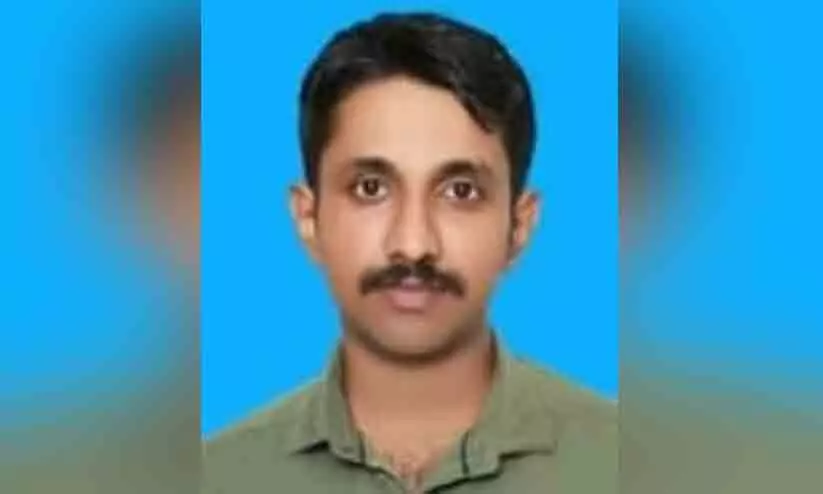 മുംബൈ ഉള്‍ക്കടലില്‍ മലയാളിയെ കാണാതായി