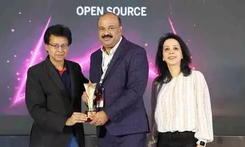 kite CEO K Anvarsadat received award