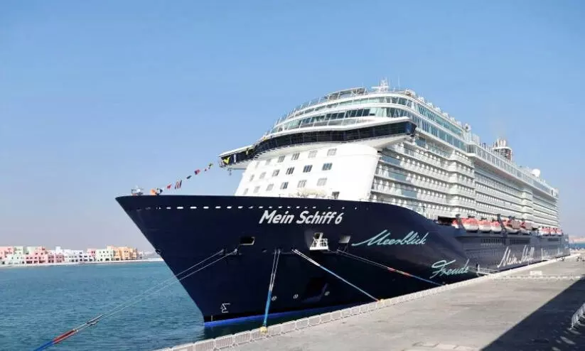 സ​ഞ്ചാ​രി​ക​ളു​​മാ​യി വീ​ണ്ടും ക്രൂ​സ് ക​പ്പ​ൽ