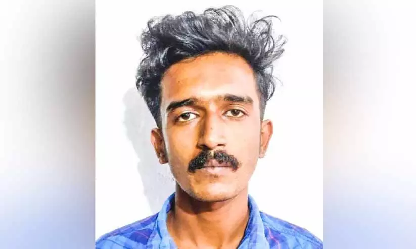 നിരവധി കേസുകളിലെ പ്രതിയെ  ജാമ്യം റദ്ദാക്കി ജയിലിലടച്ചു