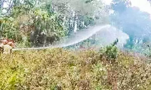 പന്തളത്ത് തീപിടിത്തം പതിവ്; വെള്ളത്തിനായി ‘തീ’ പിടിച്ചോടി അഗ്നിരക്ഷ സേന