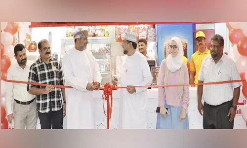 പെ​ൻ​ഗ്വി​ൻ സ​ലാ​ല ഗാ​ർ​ഡ​ൻ​സ് മാ​ളി​ൽ തു​റ​ന്നു