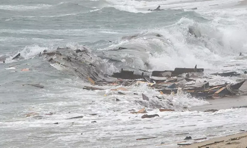 ഇറ്റലിയിൽ കുടിയേറ്റ ബോട്ട് തകർന്ന് മരിച്ചവരിൽ 24 പാകിസ്താനികളും