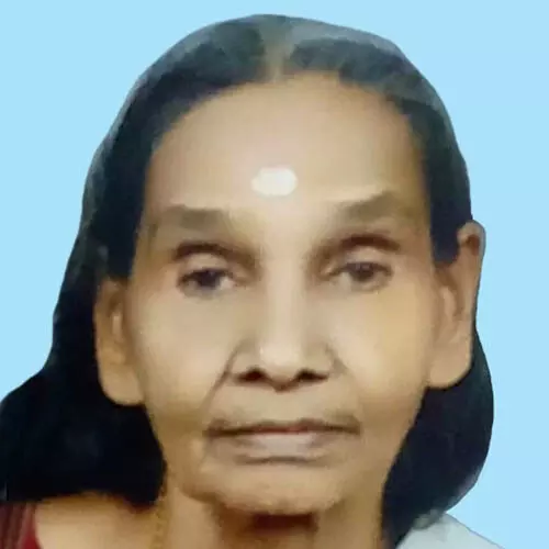 ദേ​വ​കി അ​മ്മ