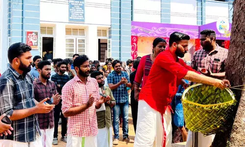 കലച്ചൂടിന് രണ്ടുനാൾ കലച്ചൂടിന് രണ്ടുനാൾ