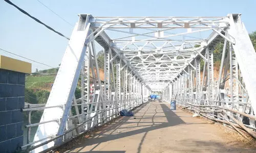 പുതുമോടിയിൽ മുത്തശ്ശിപ്പാലം