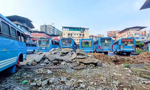 കൊട്ടാരക്കര സ്വകാര്യ ബസ് സ്റ്റാൻഡ്; നിർമാണം മാർച്ചിലെന്ന് നഗരസഭ കൊട്ടാരക്കര സ്വകാര്യ ബസ് സ്റ്റാൻഡ്; നിർമാണം മാർച്ചിലെന്ന് നഗരസഭ