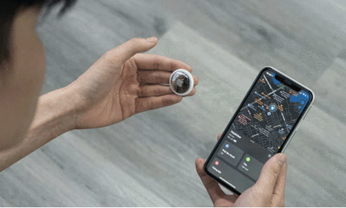 Stalked ex-wife with Apple Airtag; the man who arrested