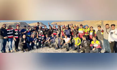 ഒ​മാ​നെ തൊ​ട്ട​റി​ഞ്ഞ മ​ലേ​ഷ്യ​ൻ റൈ​ഡേ​ഴ്​​സ്; ​സ്​​നേ​ഹ​ക്കൂ​​ട്ടൊ​രു​ക്കി ബൈ​ക്കേ​ഴ്​​സ് ബ്ര​ദേ​ഴ്​​സ്​