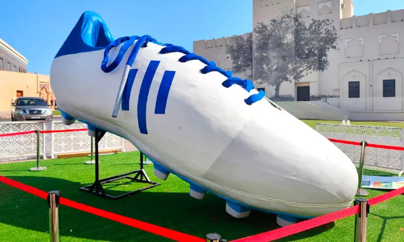 ഖത്തറിലെ ബിഗ് ബൂട്ടിന് ഗിന്നസ് തലയെടുപ്പ് ഖത്തറിലെ ബിഗ് ബൂട്ടിന് ഗിന്നസ് തലയെടുപ്പ്